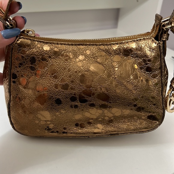 Brozen Embossed Michael MK Shoulder Bag - Picture 2 of 11